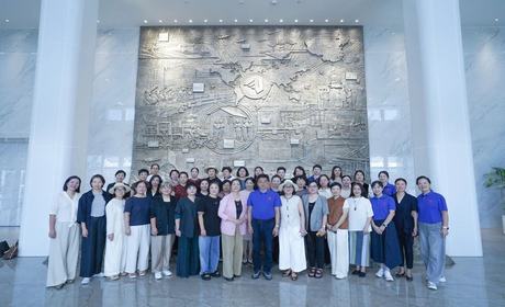 新闻丨金华市婺城区女企业家协会成员莅临今飞控股集团参观考察